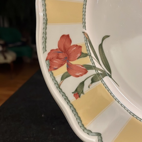 Summer Estate (Ireland) by NORITAKE - 12" Chop Plate (Round Platter) - Picture 3 of 8